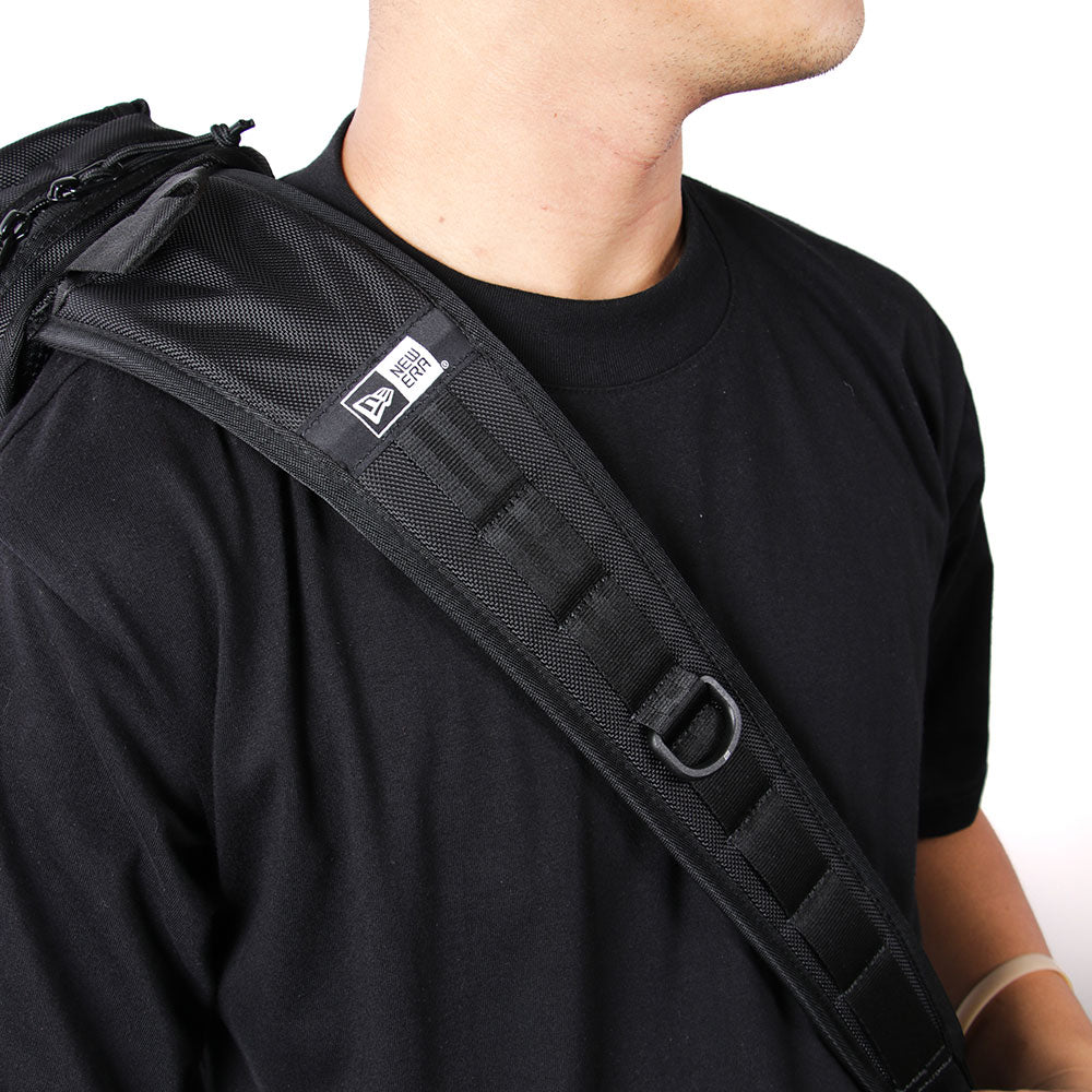 New Era Box Logo Black Sling Body Bag