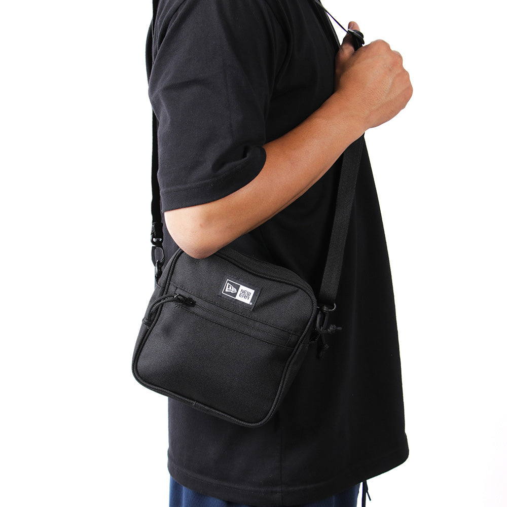 New Era Box Logo Shoulder Pouch Black Bag