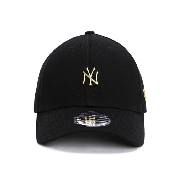 New York Yankees MLB Essential Gold Metal Badge Black 9FORTY Cap New Era PH