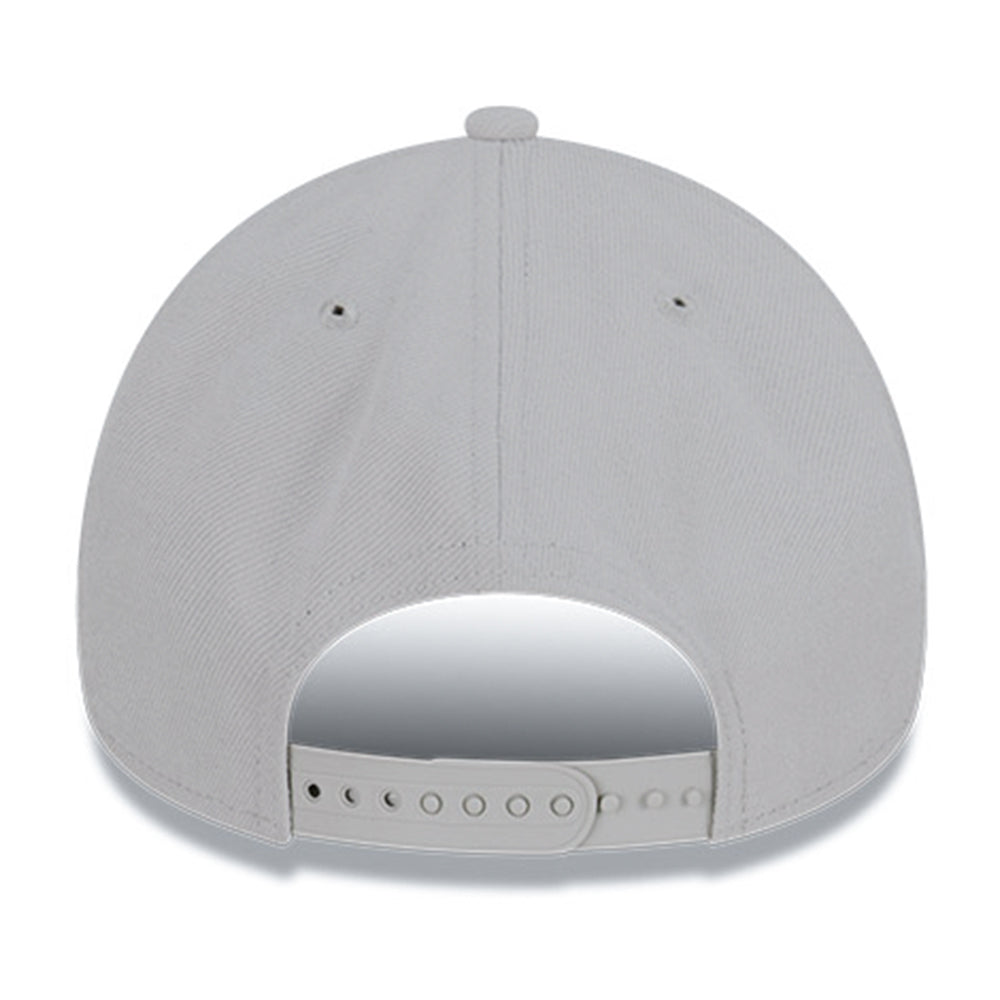 New Era New York Yankees Medium Silver Olive 9FORTY A-Frame Adjustable Cap