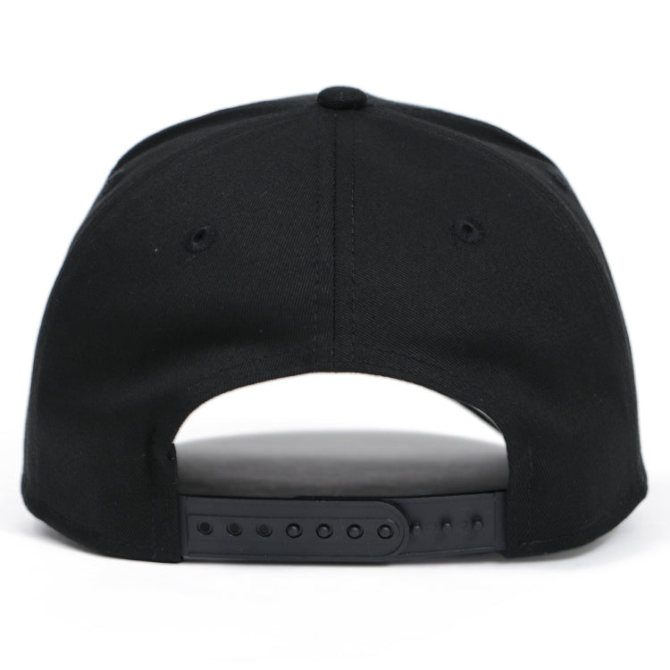 New York Yankees MLB Silver Metal Badge 9FORTY K-Frame Snapback