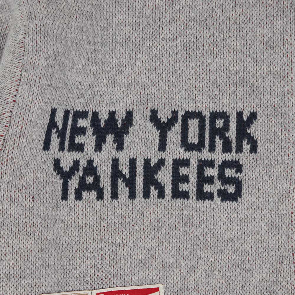 New Era New York Yankees MLB Cowichan Heather Grey Sweatshirt