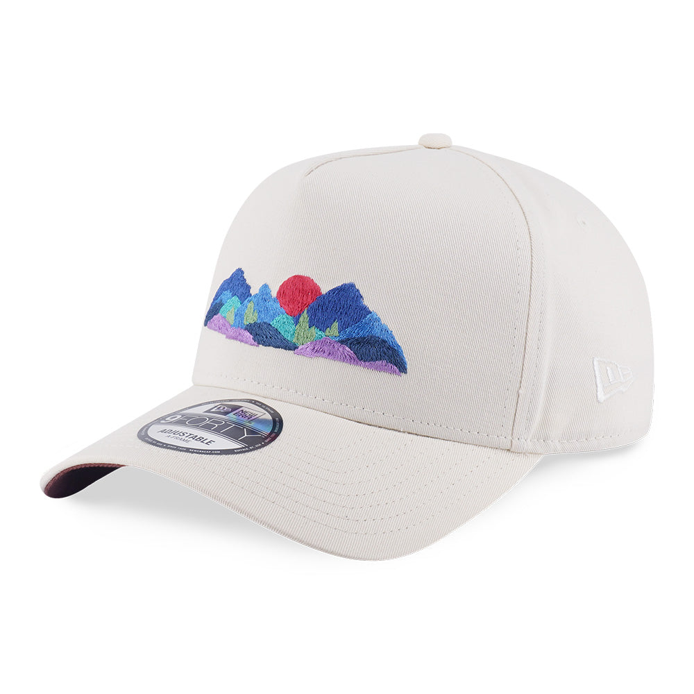 New Era Mountain Logo FW25 Chrome White 9FORTY A-Frame Snapback Cap