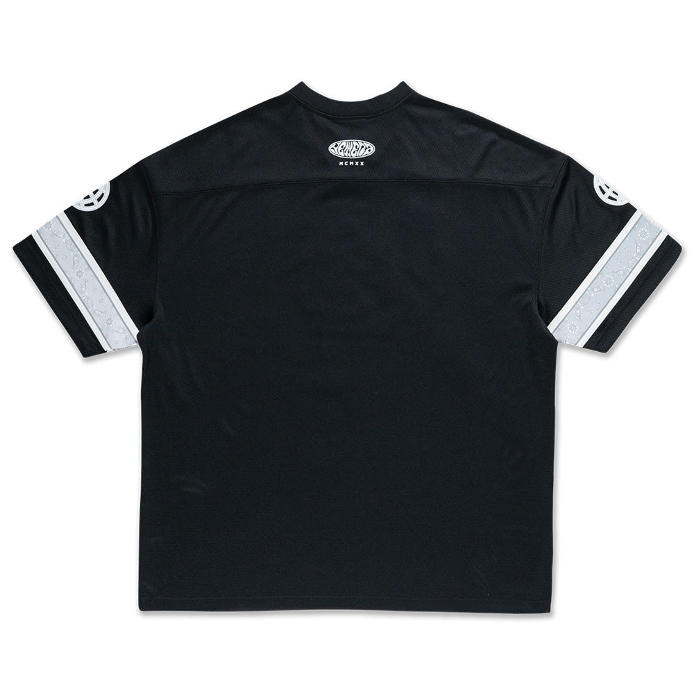 New Era Street Swing Black Oversized Short Sleeve V Neck T-Shirt