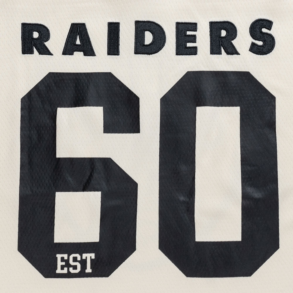 New Era Oakland Raiders Historic Chrome White Oversized Short Sleeve T-Shirt