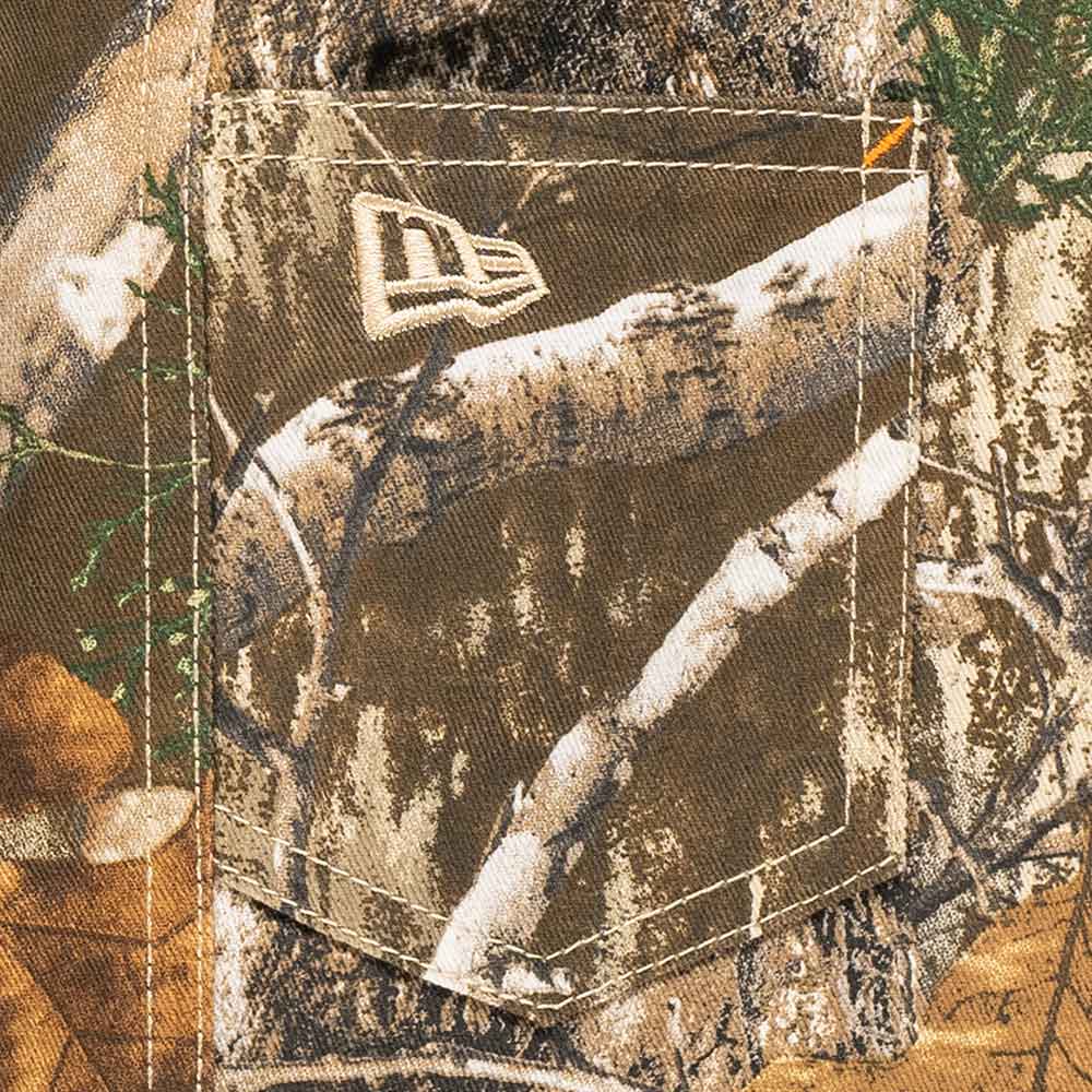 New Era Earthy Skin Real Tree Edge Knee Length Shorts