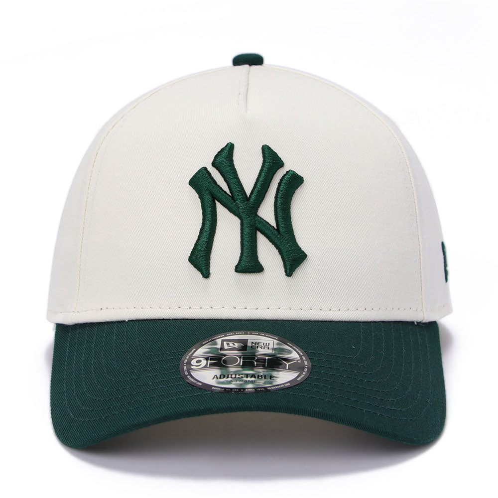 New Era New York Yankees Seasonal Core Chrome White Dark Green 9FORTY A-Frame Adjustable Cap (PH Exclusive)