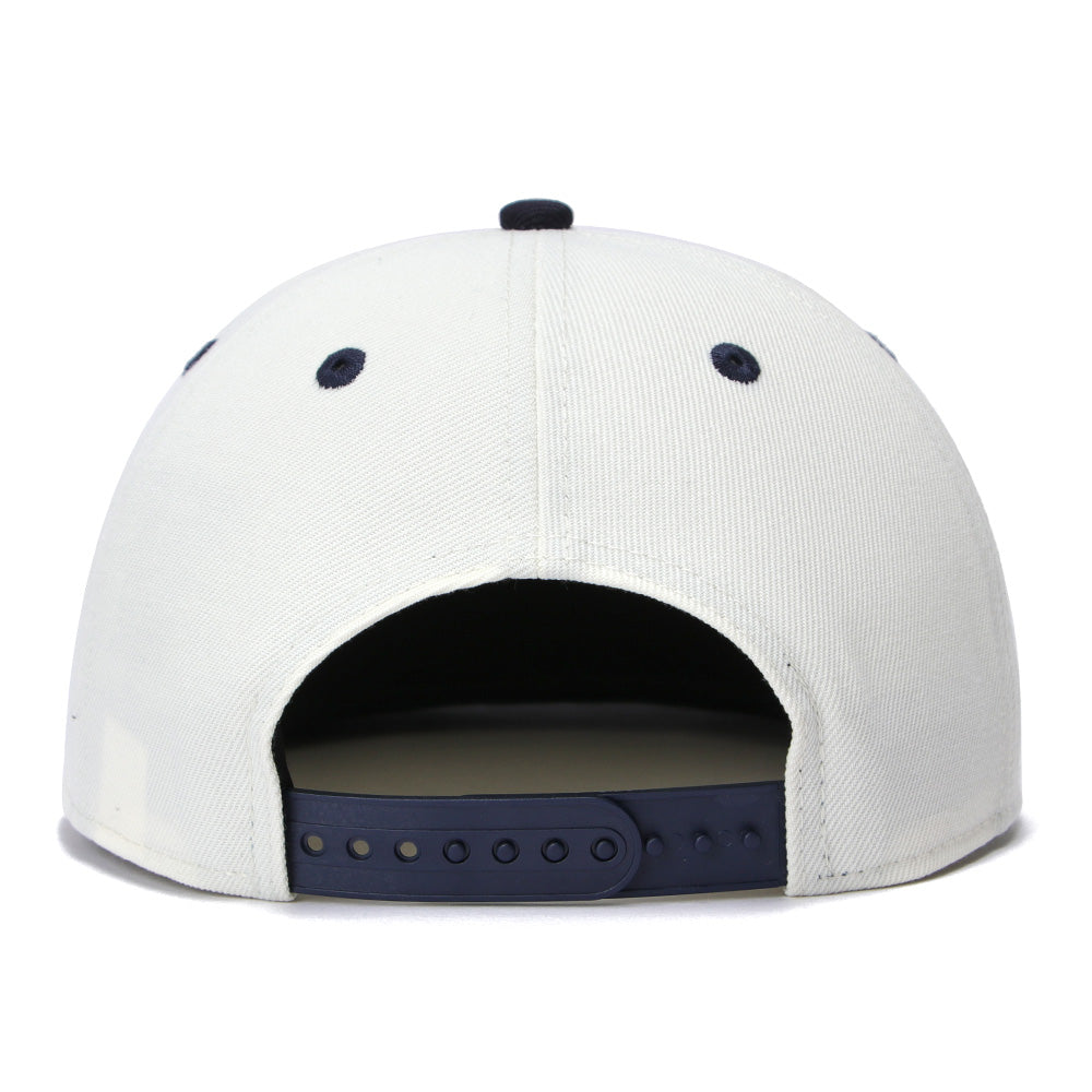 New Era New York Yankees Seasonal Core Chrome White Navy 9FIFTY Snapback Cap (PH Exclusive)