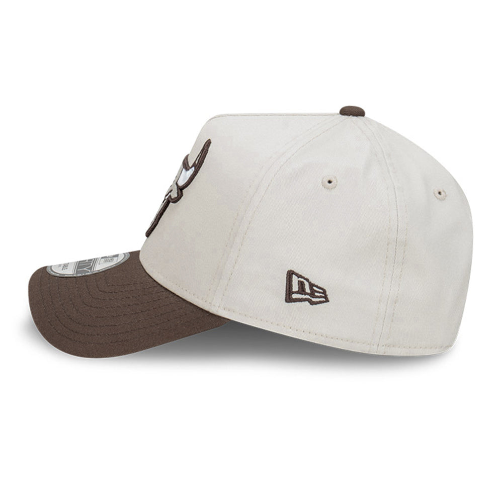 New Era Chicago Bulls NBA Vintage Stone Walnut 9FORTY A-Frame Snapback Cap