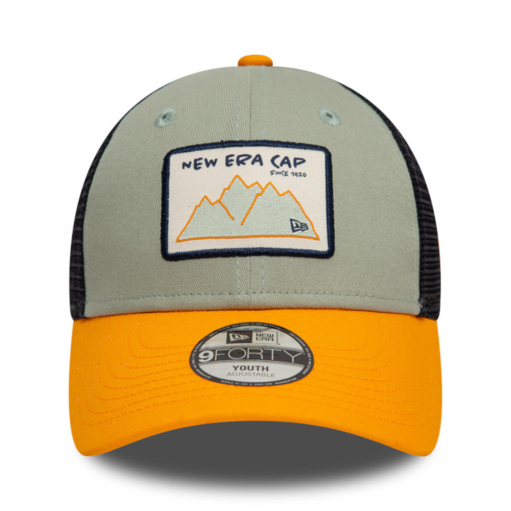 New Era Mountain Patch Two Tone Everest Green Youth 9FORTY Trucker Snapback Cap