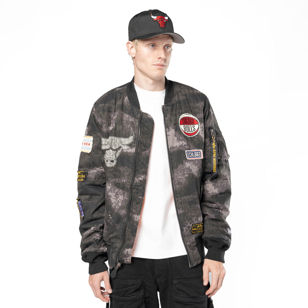New Era Chicago Bulls Alpha Industries JKT2460 Black Jacket (Online Exclusive)