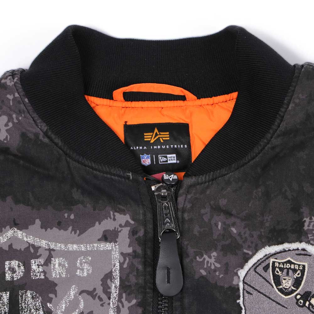 New Era Las Vegas Raiders Alpha Industries (ONLINE EXCLUSIVE) JKT2460 Black Jacket