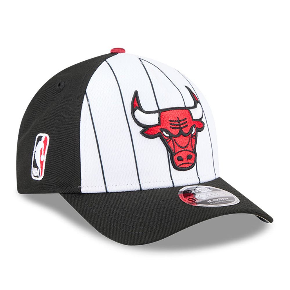 New Era Chicago Bulls Tip Off 2025 White Black 9FORTY M-Crown A-Frame Snapback Cap