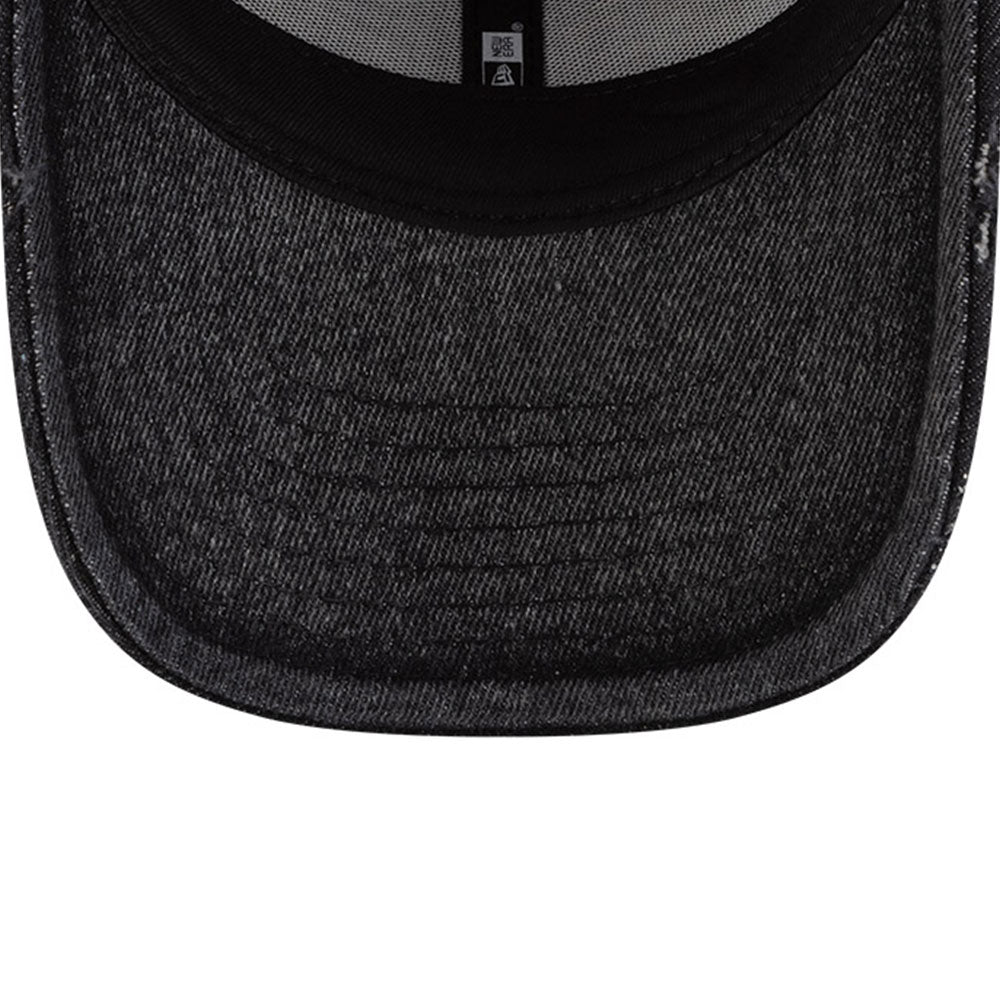 New Era x Stranger Things Distressed Black 9FORTY Adjustable Cap