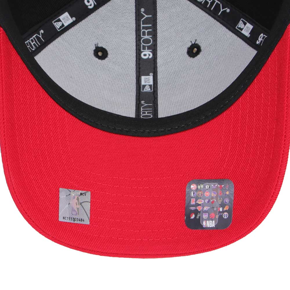 New Era Chicago Bulls OTC Black 9FORTY Adjustable Cap