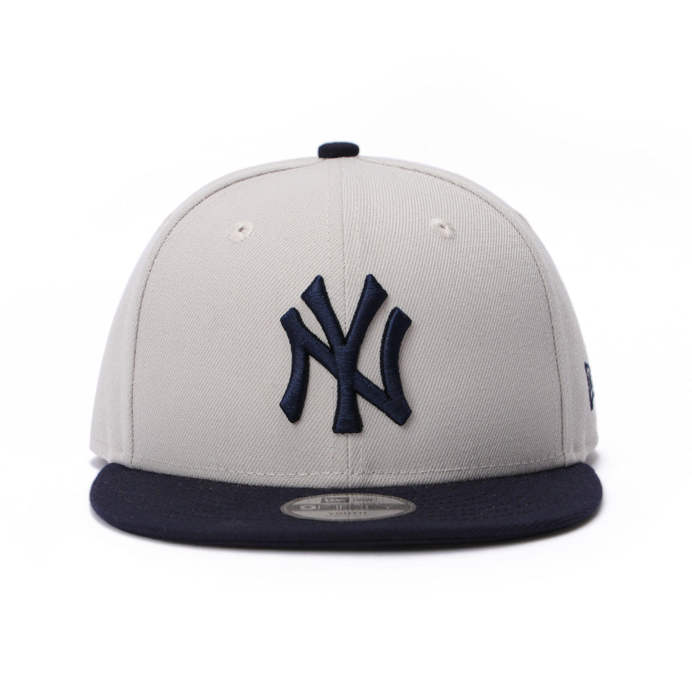 New Era New York Yankees Essential Stone Navy 9FIFTY Youth Snapback Cap