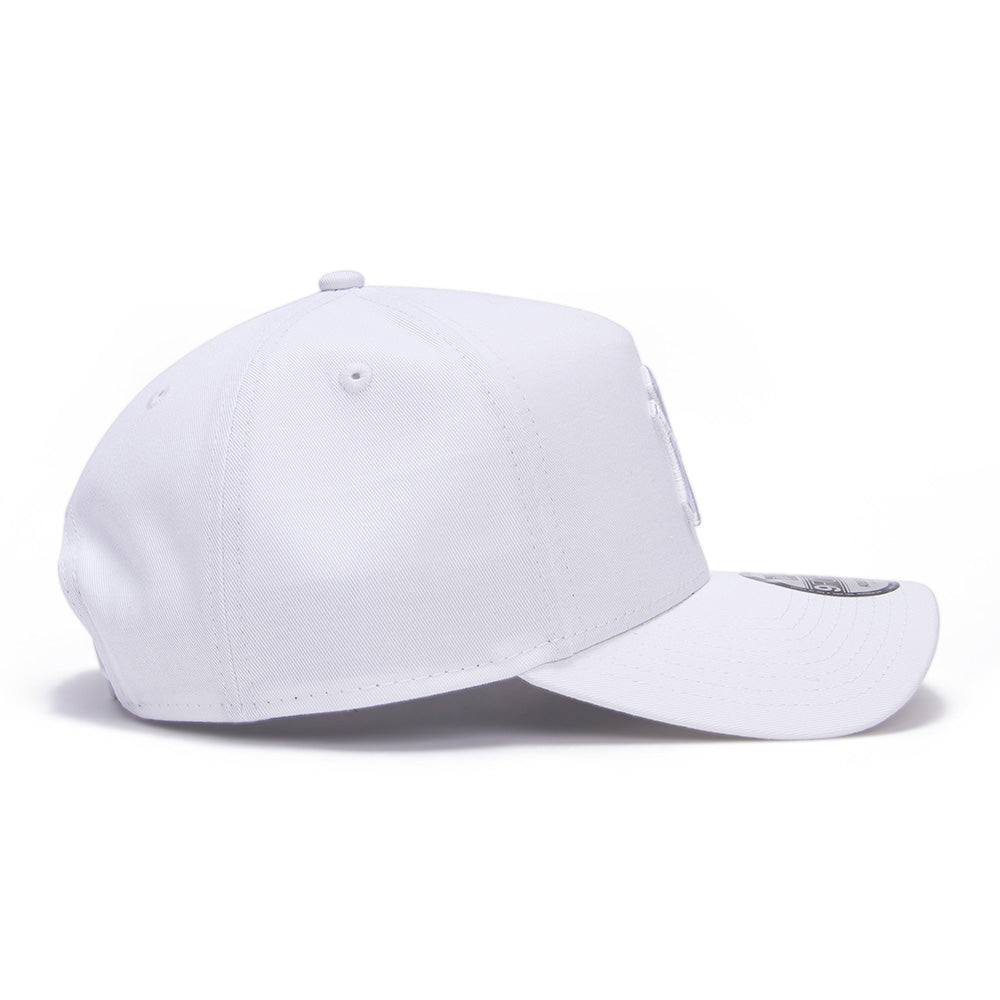 New Era New York Yankees Optic White 9FORTY A-Frame Snapback Cap