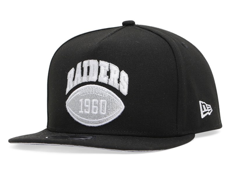 What Is a Fitted Hat and Why Should You Get One? - DapperFam Blog