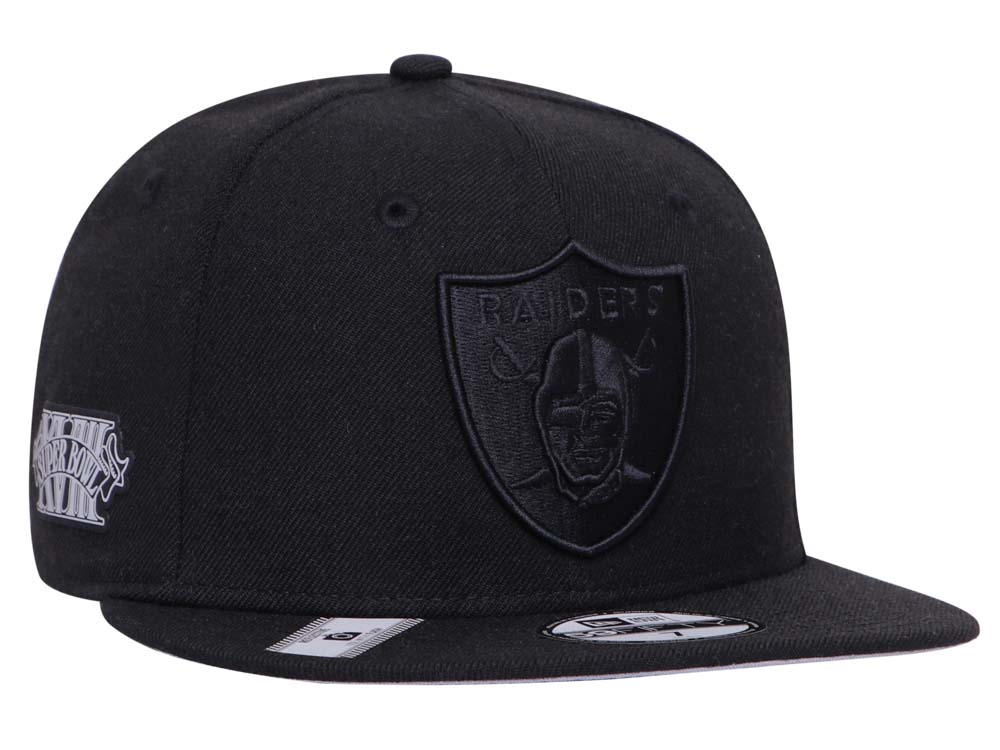 Oakland Raiders NFL Reflective Pack Black 59FIFTY Cap | New Era Cap PH