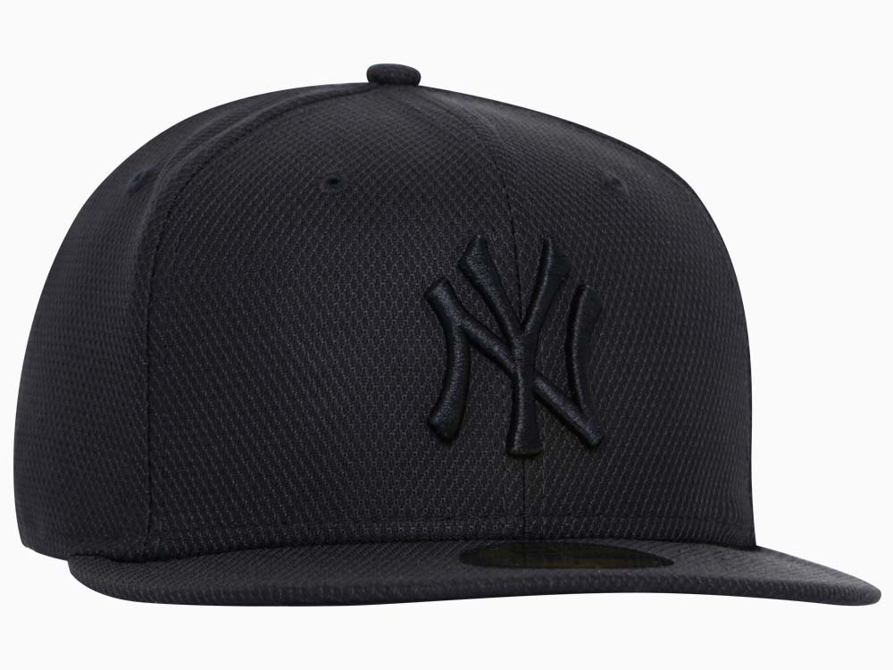 New York Yankees MLB Diamond Era Essential Tonal Black on Black 59FIFTY ...