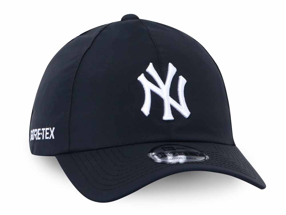 New York Yankees MLB Gore-Tex Paclite Black 9FORTY Unstructured Cap