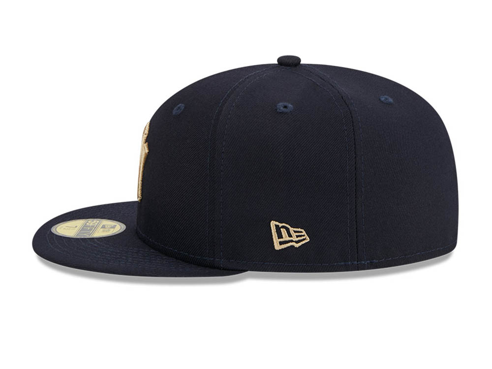 New York Yankees MLB Laurel Sidepatch Navy 59FIFTY Fitted Cap | New Era ...