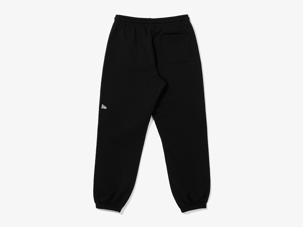 New Era Wordmark Relaxed Essential Black Jogger Pants