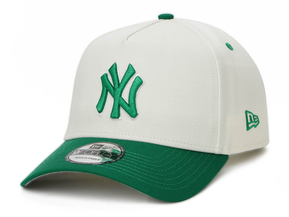 New York Yankees MLB Lucky Green Chrome White 9FORTY A-Frame Snapback ...