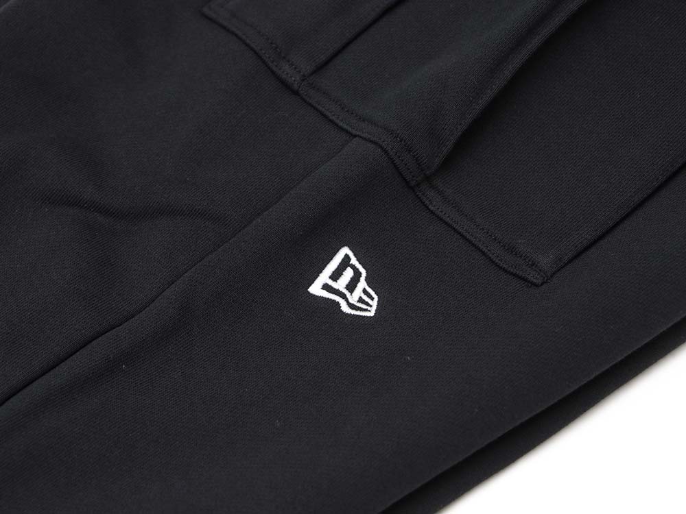 New Era Outdoor Black Cargo Pants | New Era Cap PH