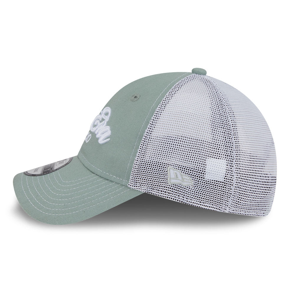New Era Script Resort SS26 Everest Green White 9FORTY Unstructured Trucker Cap