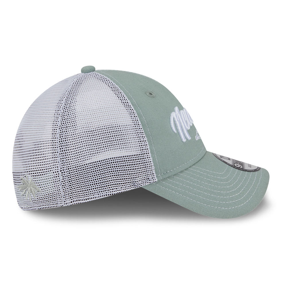New Era Script Resort SS26 Everest Green White 9FORTY Unstructured Trucker Cap