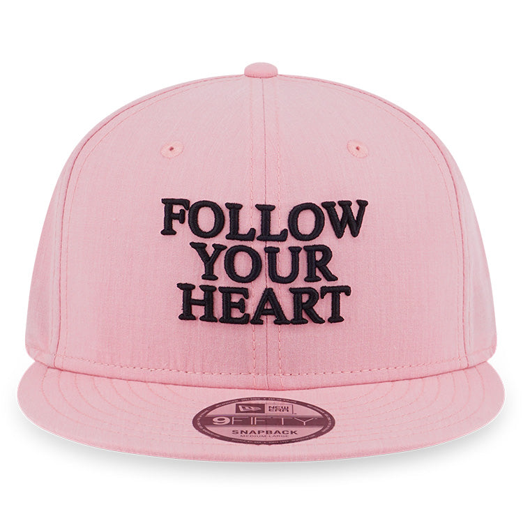 New Era My Valentine Script Rose Pink 9FIFTY Snapback Cap