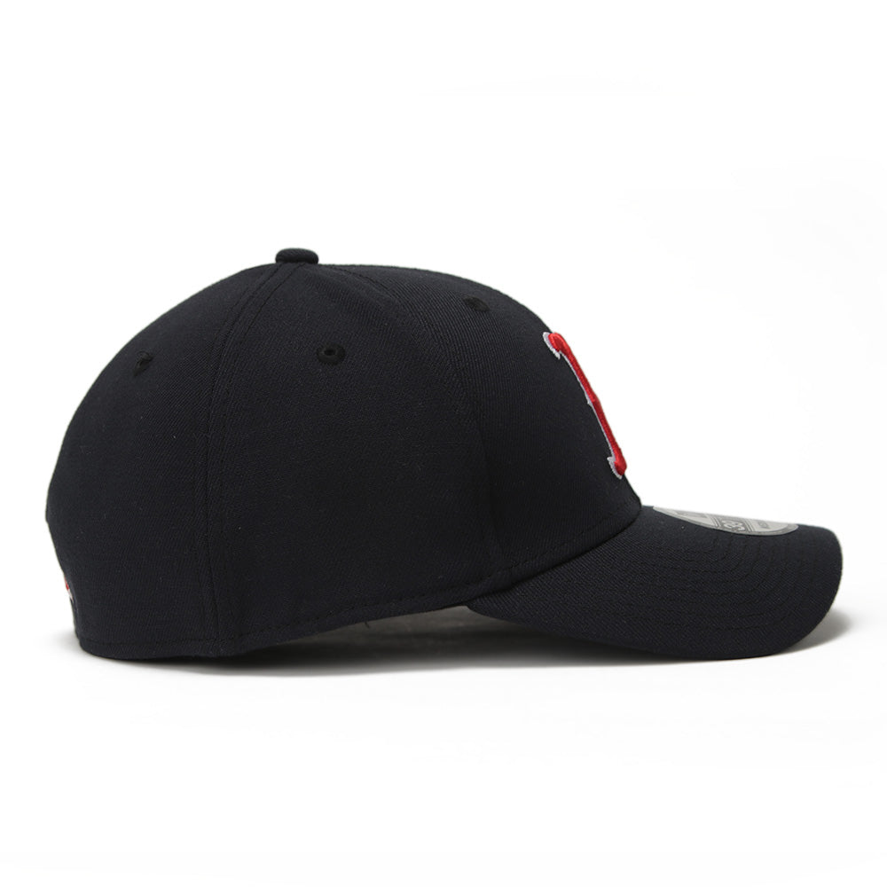 New Era Boston Red Sox Essential 39THIRTY Stretch Fit Cap