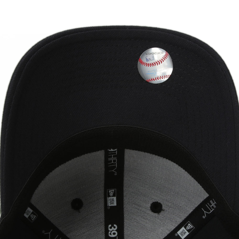 New Era Boston Red Sox Essential 39THIRTY Stretch Fit Cap