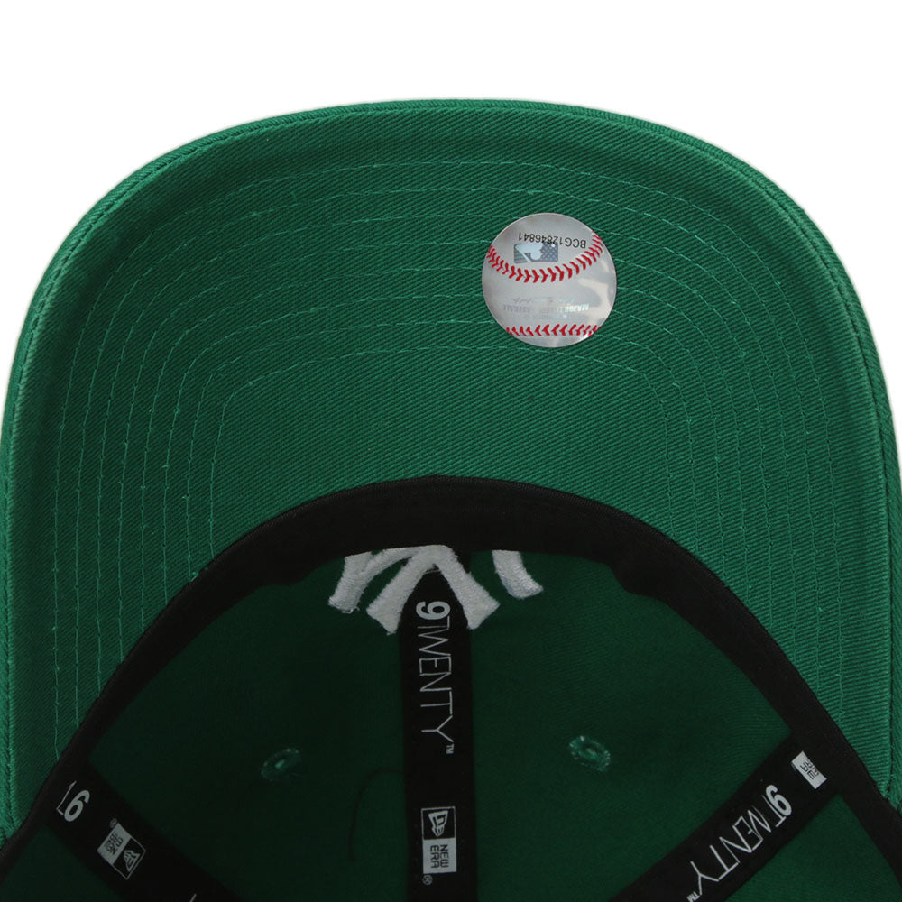 New Era New York Yankees MLB Core Classic Kelly Green 9TWENTY Adjustable Cap