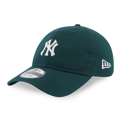 New Era New York Yankees Mini Logo Dark Green 9TWENTY Adjustable Cap