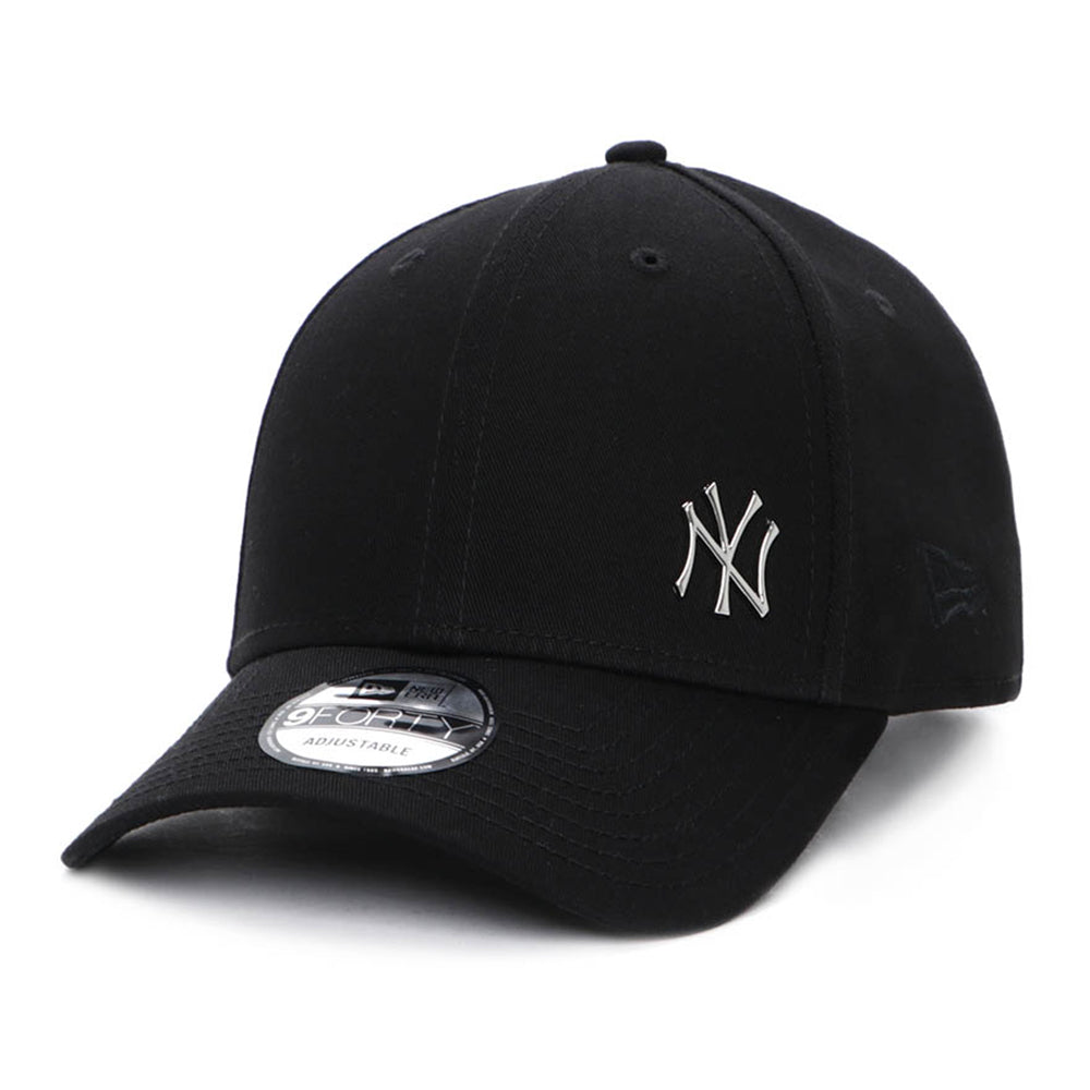 New Era New York Yankees Side Mini Metal Badge Black 9FORTY Adjustable Cap