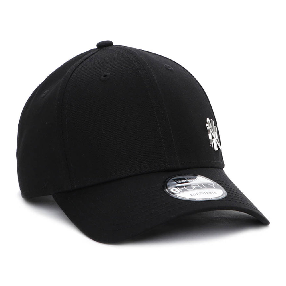 New Era New York Yankees Side Mini Metal Badge Black 9FORTY Adjustable Cap