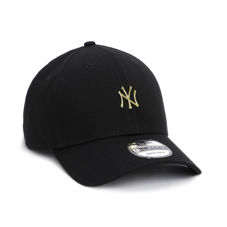 New York Yankees MLB Gold Metal Badge Black 9FORTY Cap