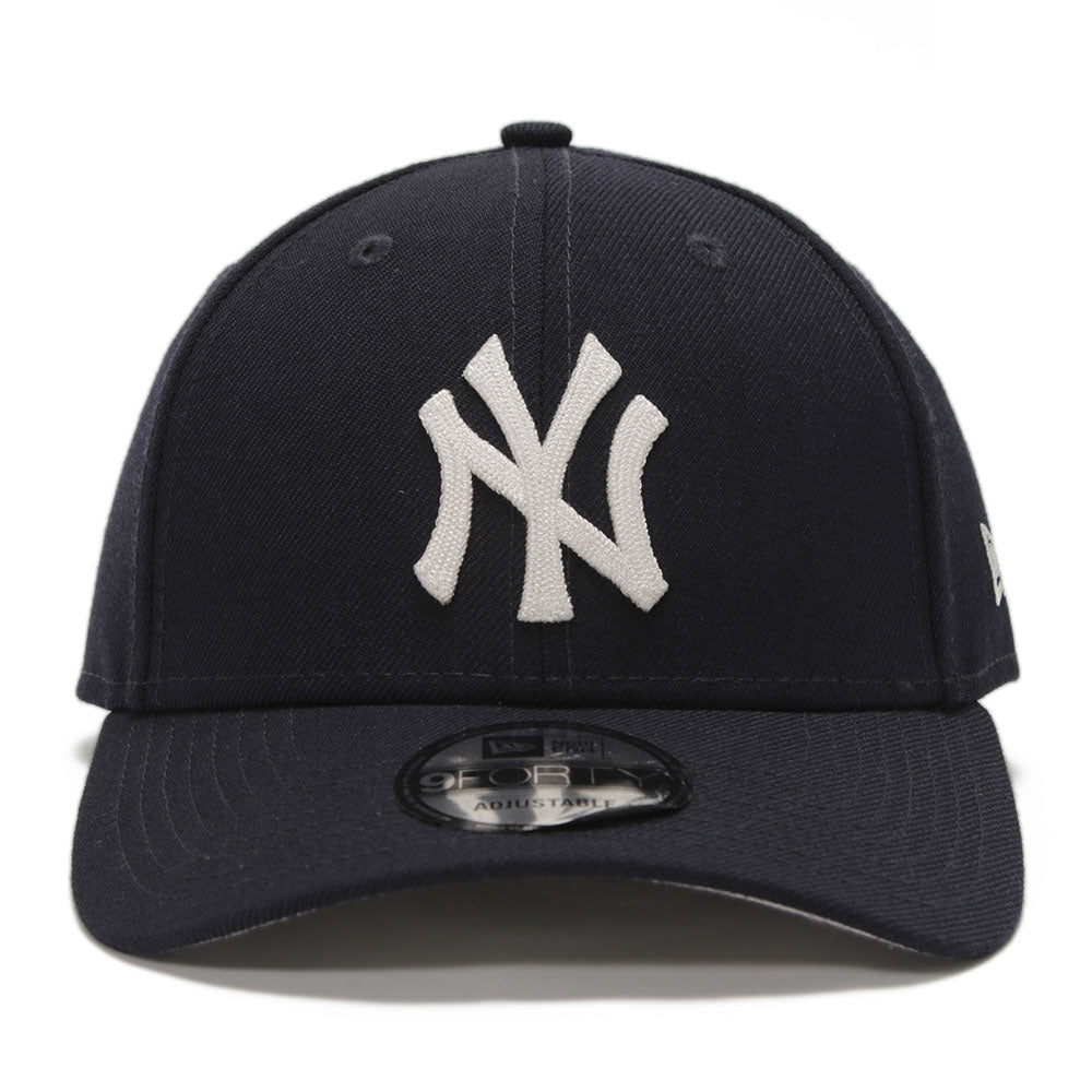 New Era New York Yankees MLB Chain Navy 9FORTY Adjustable Cap