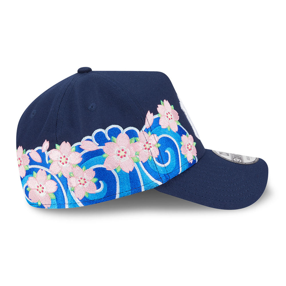 New Era New York Yankees Sakura Pack SS26 Oceanside Blue 9FORTY A-Frame Adjustable Cap