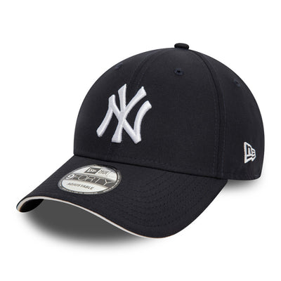 New Era New York Yankees Raiders Micro Fiber Black 9FORTY Adjustable Cap