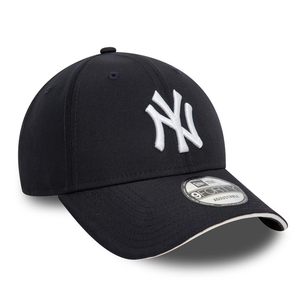 New Era New York Yankees Raiders Micro Fiber Black 9FORTY Adjustable Cap