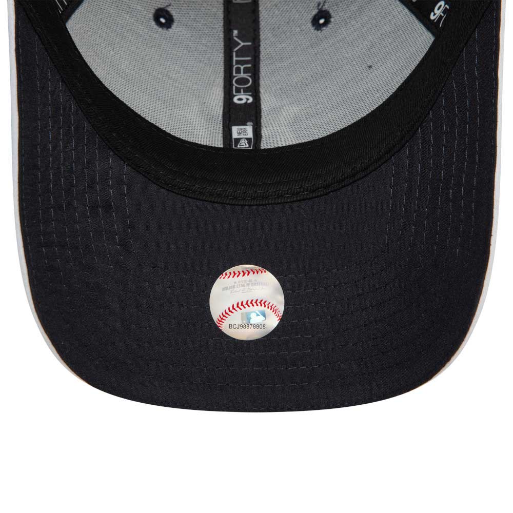 New Era New York Yankees Raiders Micro Fiber Black 9FORTY Adjustable Cap