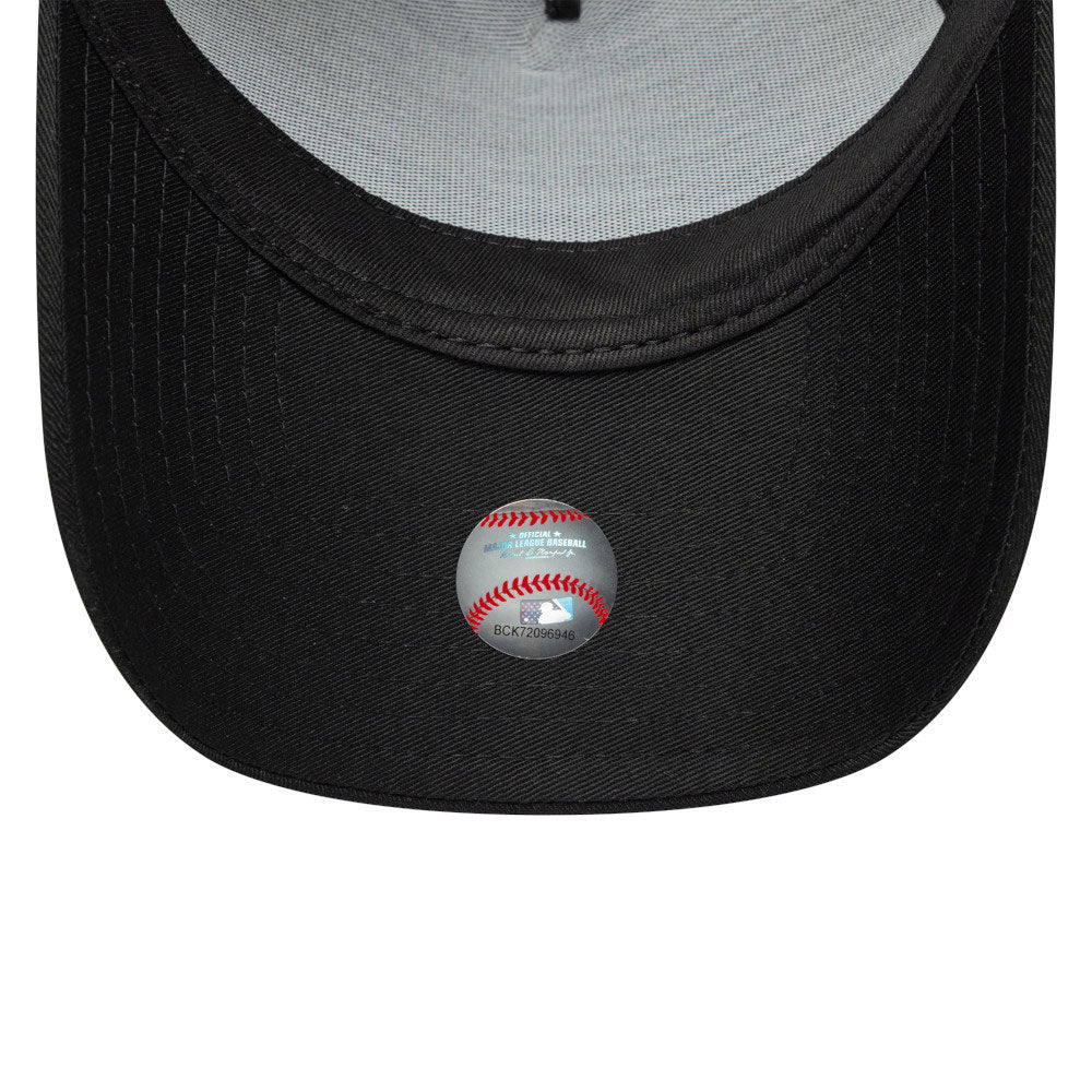New Era New York Yankees Metallic Frame Black 9FORTY E-Frame Adjustable Cap