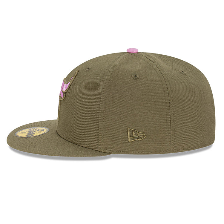 Chicago Bulls NBA Lavender Field 59FIFTY Fitted Cap