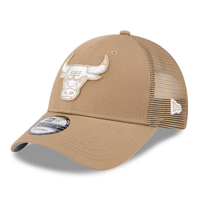 New Era Chicago Bulls Khaki Classic 9FORTY Trucker Adjustable Cap