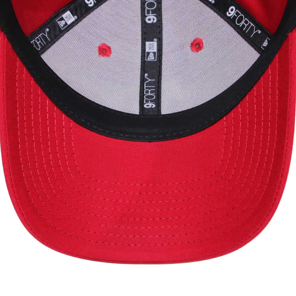 New Era Manchester United FC Football Basics Scarlet 9FORTY Adjustable Cap