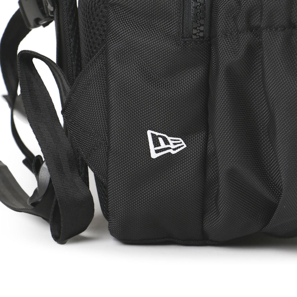 New Era Wordmark Black 33L Black Urban Backpack