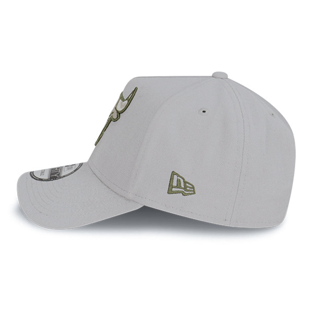 New Era Chicago Bulls Medium Silver Olive 9FORTY A-Frame Adjustable Cap